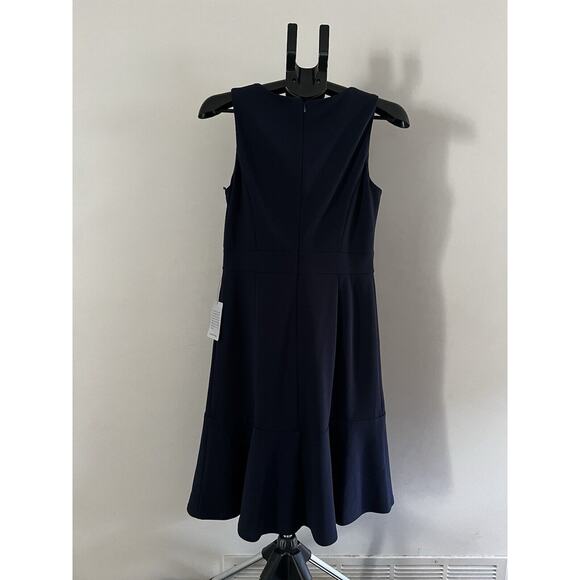 Vince Camuto Dress NWT Women’s size 8 Fit & Flare Navy Lined Dress - Picture 4 of 5
